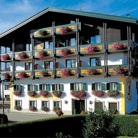Tirolerhof Ξενοδοχείο Sankt Georgen im Attergau Εξωτερικό φωτογραφία