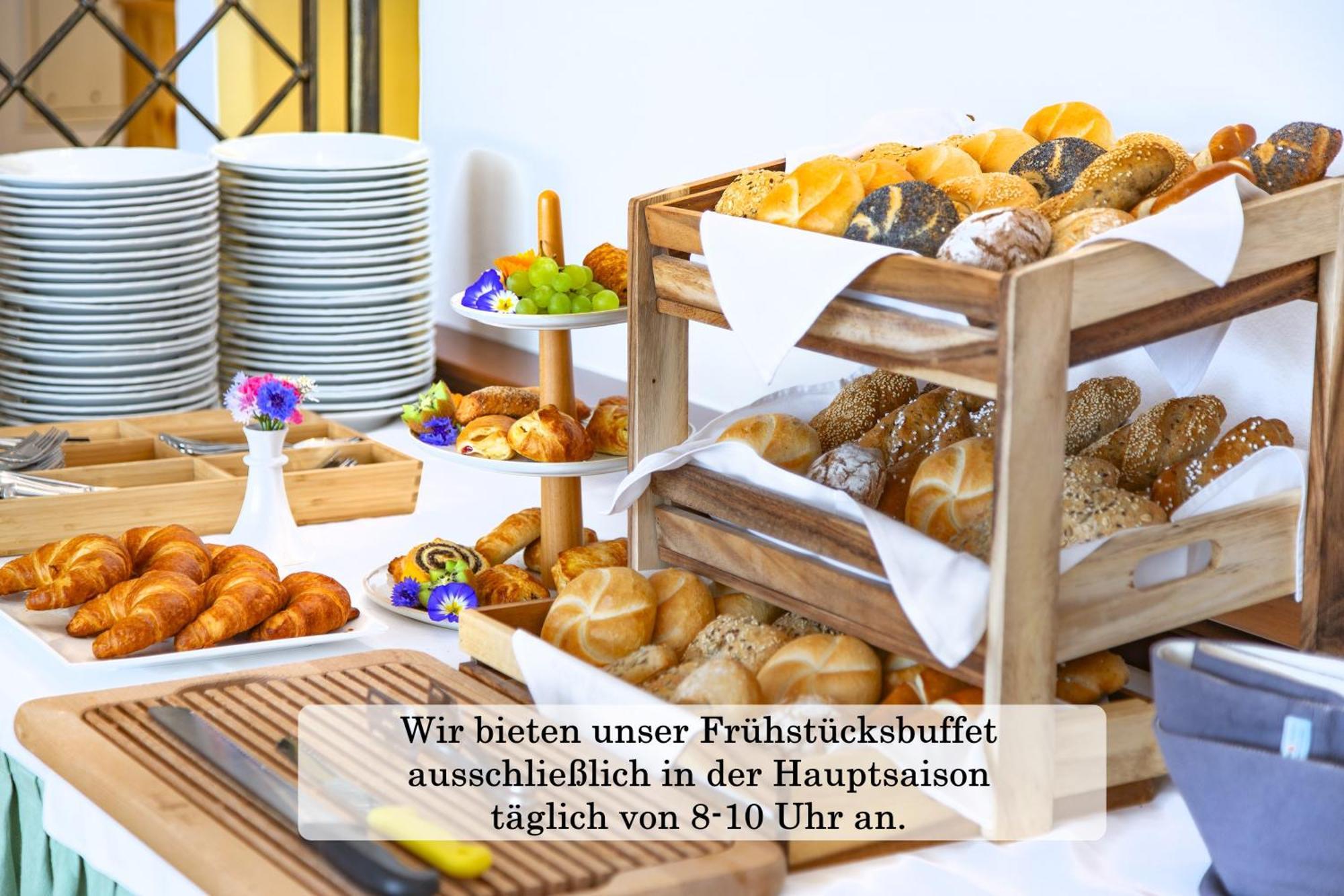 Tirolerhof Ξενοδοχείο Sankt Georgen im Attergau Εξωτερικό φωτογραφία